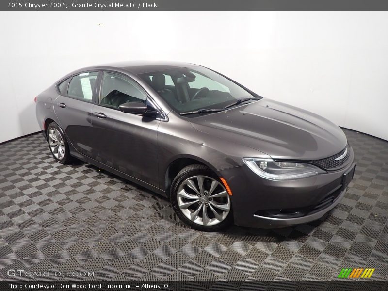 Granite Crystal Metallic / Black 2015 Chrysler 200 S