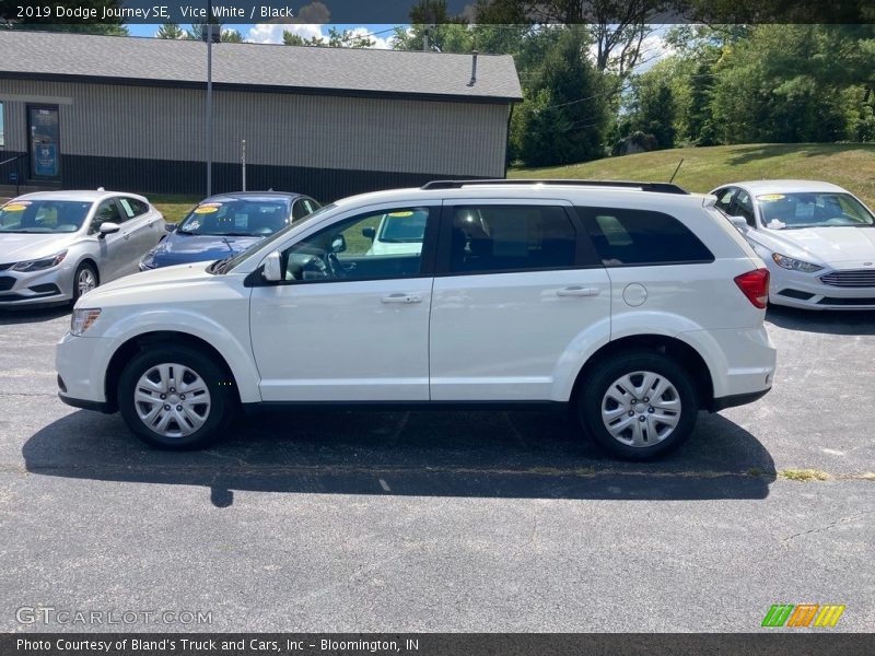 Vice White / Black 2019 Dodge Journey SE