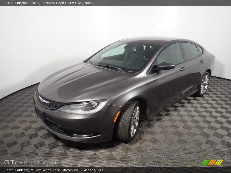 Granite Crystal Metallic / Black 2015 Chrysler 200 S