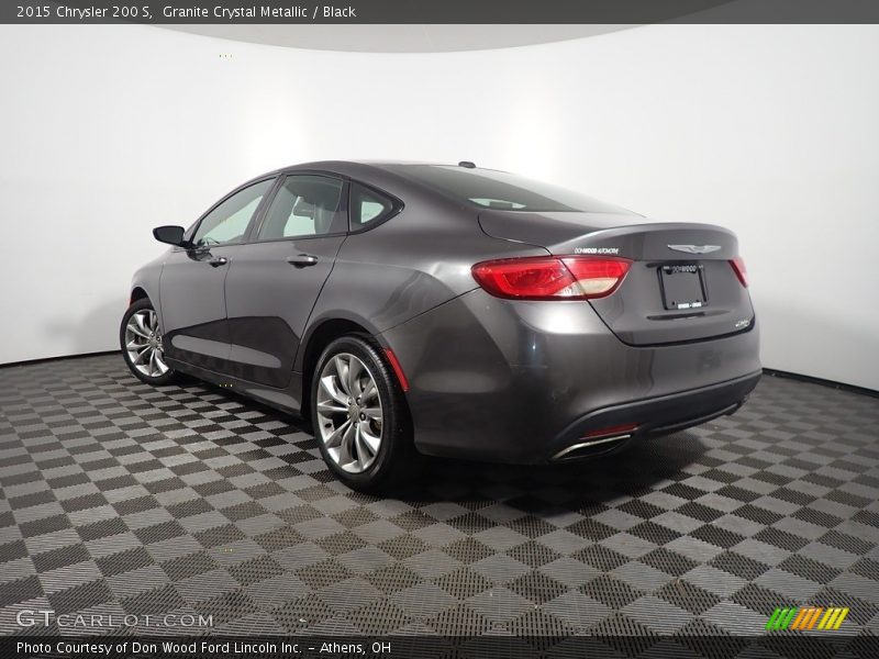 Granite Crystal Metallic / Black 2015 Chrysler 200 S