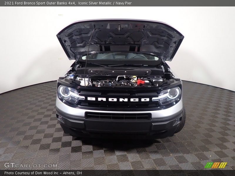 Iconic Silver Metallic / Navy Pier 2021 Ford Bronco Sport Outer Banks 4x4