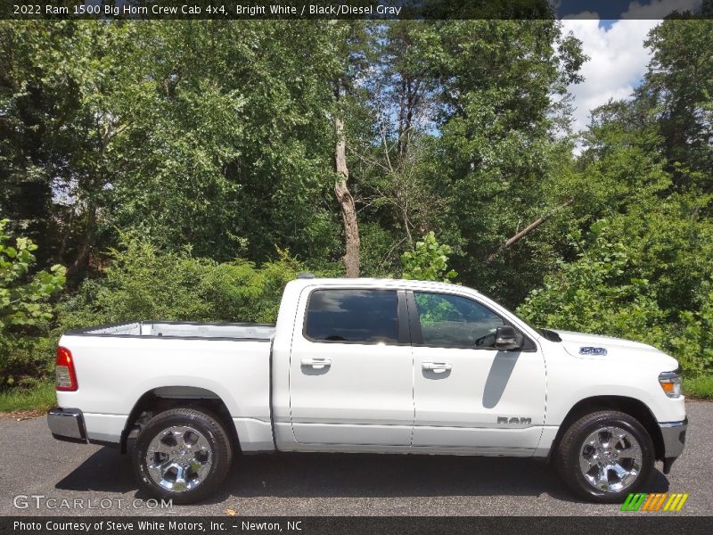 Bright White / Black/Diesel Gray 2022 Ram 1500 Big Horn Crew Cab 4x4