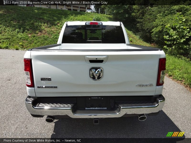 Bright White / Black/Diesel Gray 2022 Ram 1500 Big Horn Crew Cab 4x4
