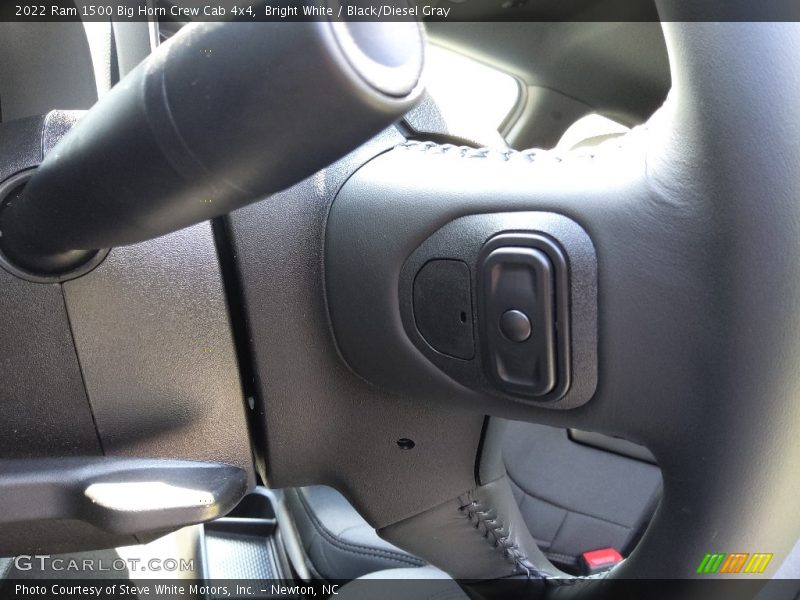 Bright White / Black/Diesel Gray 2022 Ram 1500 Big Horn Crew Cab 4x4