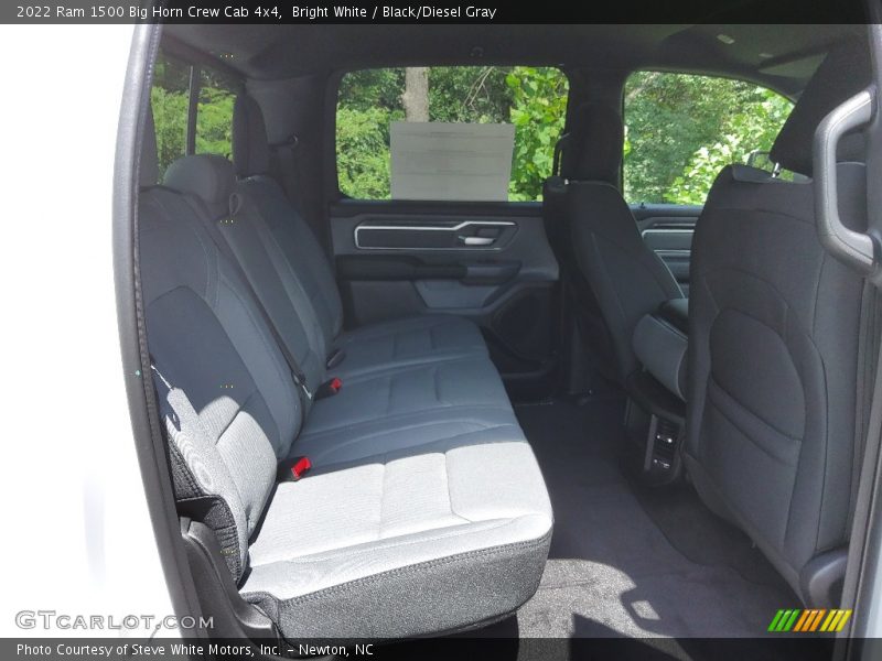 Bright White / Black/Diesel Gray 2022 Ram 1500 Big Horn Crew Cab 4x4