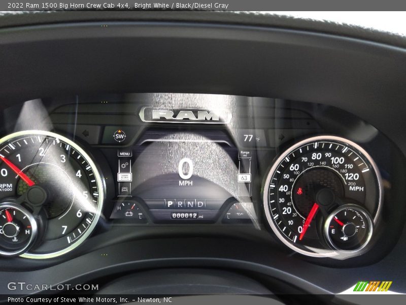 Bright White / Black/Diesel Gray 2022 Ram 1500 Big Horn Crew Cab 4x4