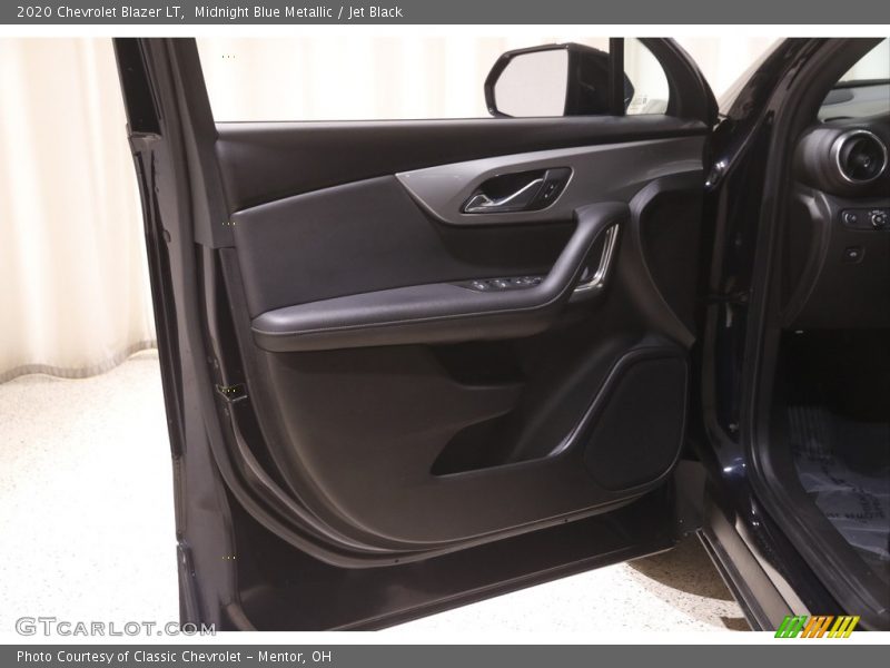 Midnight Blue Metallic / Jet Black 2020 Chevrolet Blazer LT