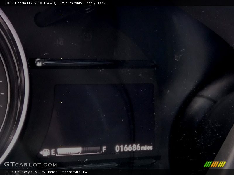 Platinum White Pearl / Black 2021 Honda HR-V EX-L AWD