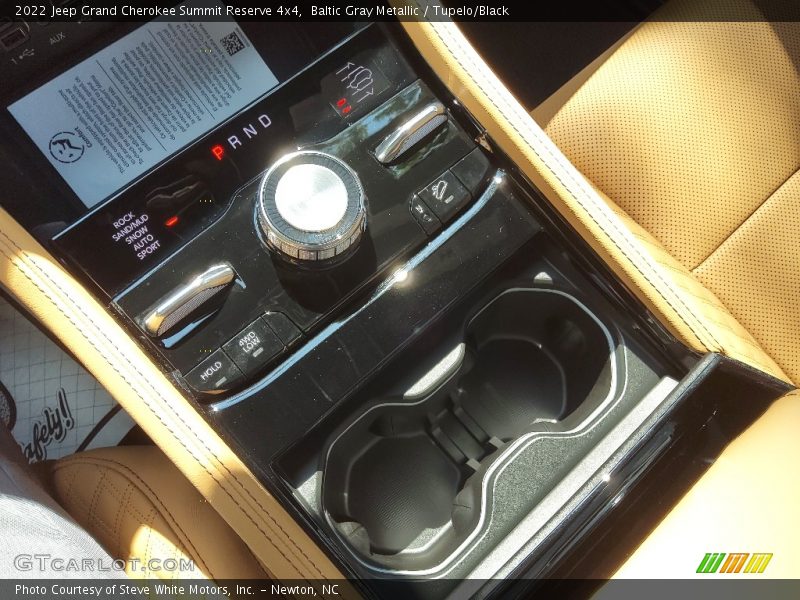  2022 Grand Cherokee Summit Reserve 4x4 8 Speed Automatic Shifter