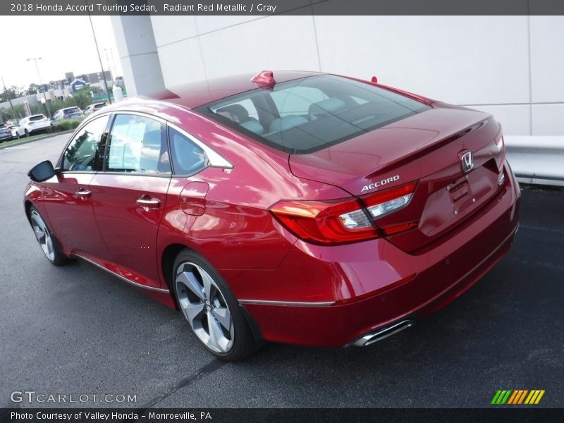 Radiant Red Metallic / Gray 2018 Honda Accord Touring Sedan