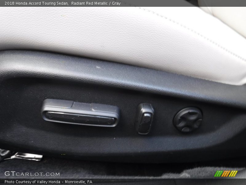 Radiant Red Metallic / Gray 2018 Honda Accord Touring Sedan