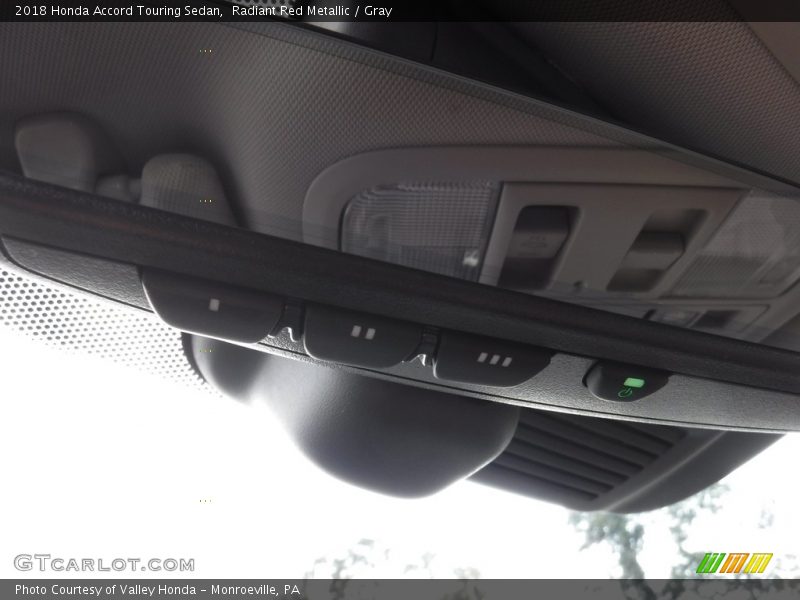 Radiant Red Metallic / Gray 2018 Honda Accord Touring Sedan