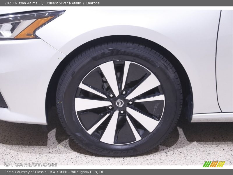 Brilliant Silver Metallic / Charcoal 2020 Nissan Altima SL