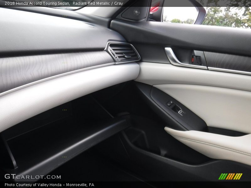 Radiant Red Metallic / Gray 2018 Honda Accord Touring Sedan