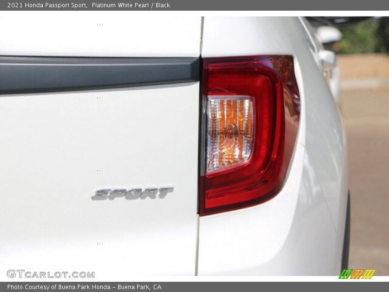 Platinum White Pearl / Black 2021 Honda Passport Sport