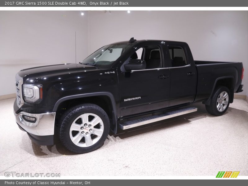 Onyx Black / Jet Black 2017 GMC Sierra 1500 SLE Double Cab 4WD