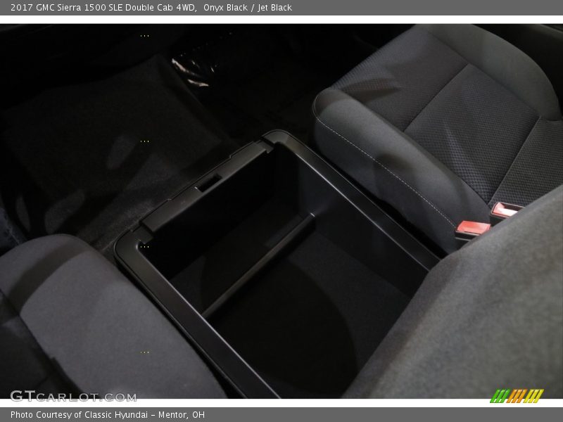 Onyx Black / Jet Black 2017 GMC Sierra 1500 SLE Double Cab 4WD