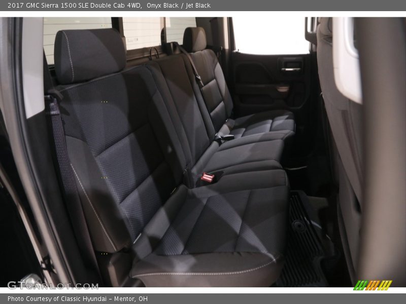 Onyx Black / Jet Black 2017 GMC Sierra 1500 SLE Double Cab 4WD