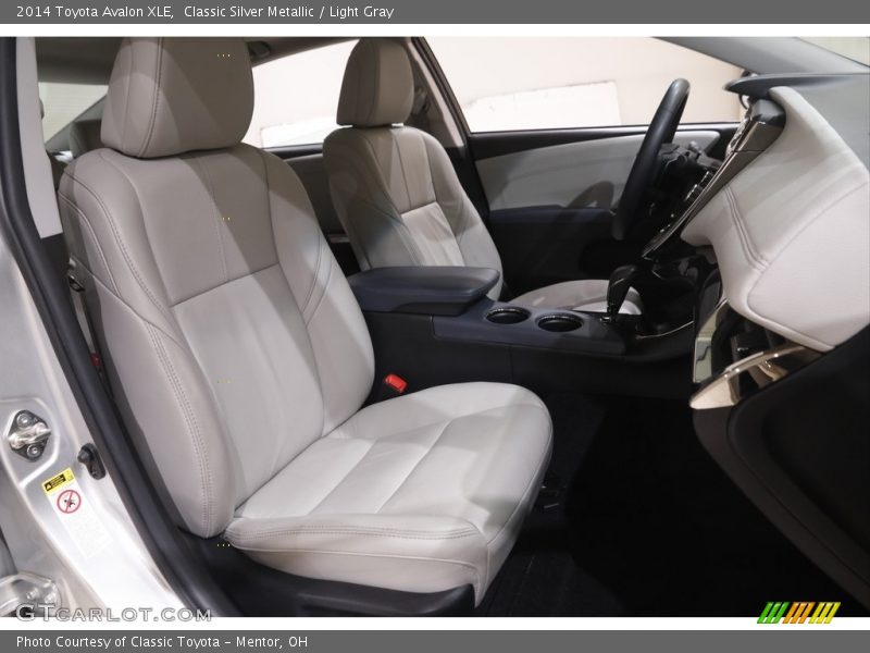 Classic Silver Metallic / Light Gray 2014 Toyota Avalon XLE