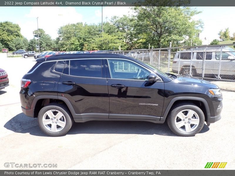 Diamond Black Crystal Pearl / Black 2022 Jeep Compass Latitude 4x4