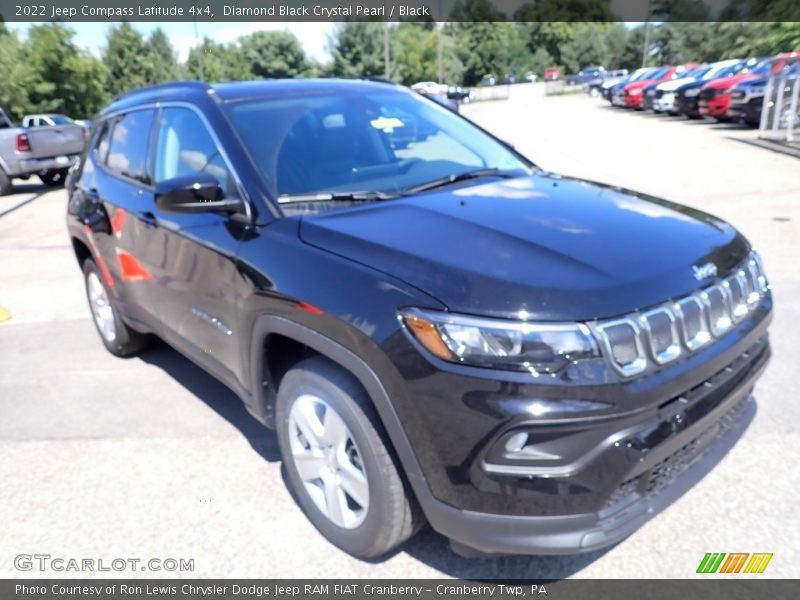 Diamond Black Crystal Pearl / Black 2022 Jeep Compass Latitude 4x4