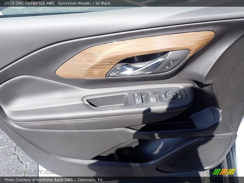 Quicksilver Metallic / Jet Black 2020 GMC Terrain SLE AWD