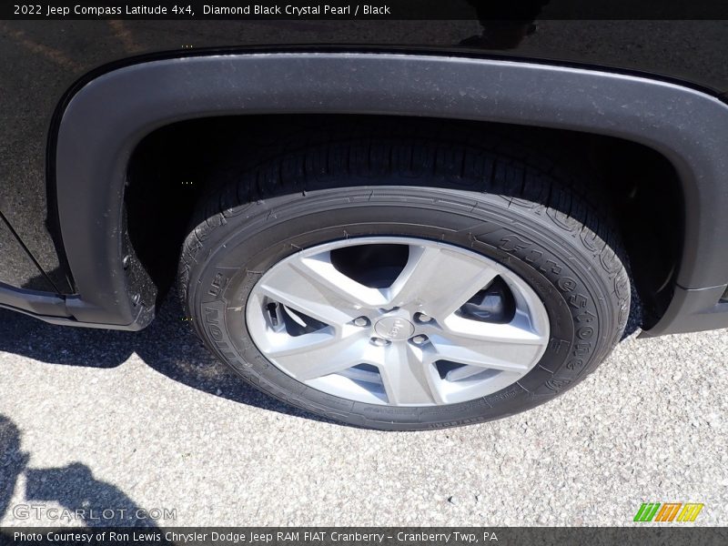 Diamond Black Crystal Pearl / Black 2022 Jeep Compass Latitude 4x4
