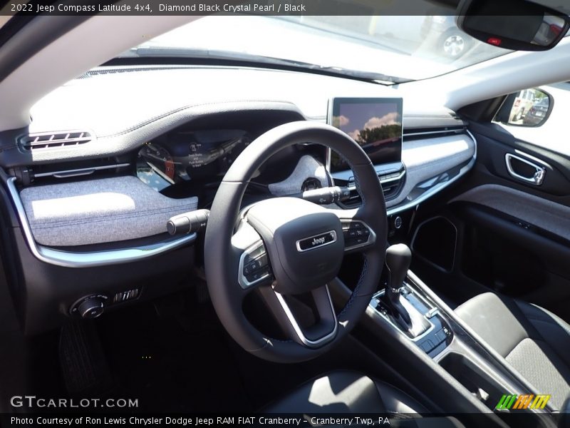 Diamond Black Crystal Pearl / Black 2022 Jeep Compass Latitude 4x4