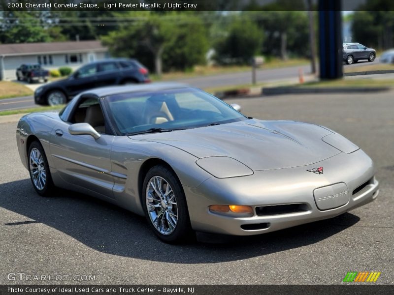 Light Pewter Metallic / Light Gray 2001 Chevrolet Corvette Coupe