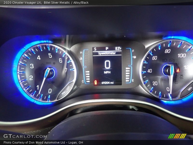 Billet Silver Metallic / Alloy/Black 2020 Chrysler Voyager LXi