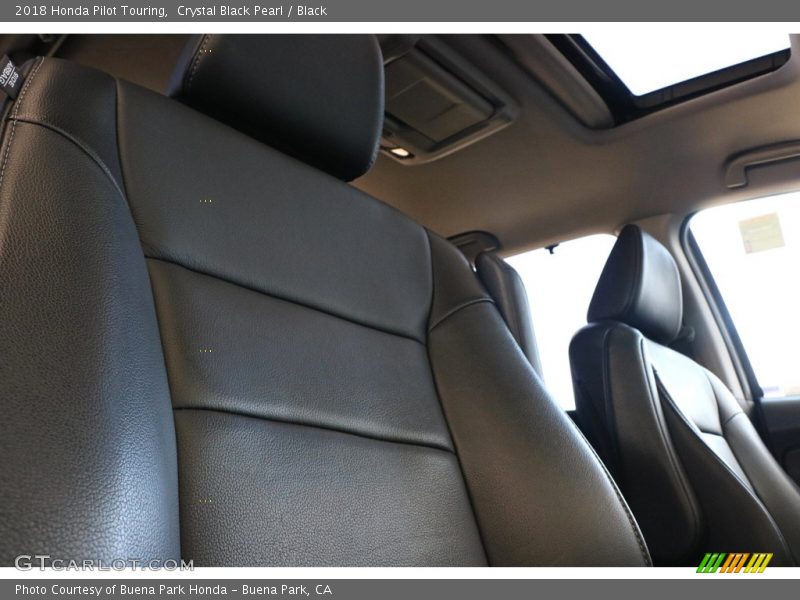 Crystal Black Pearl / Black 2018 Honda Pilot Touring