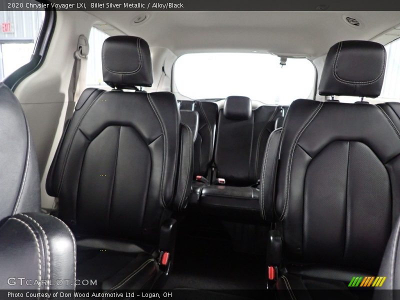 Billet Silver Metallic / Alloy/Black 2020 Chrysler Voyager LXi