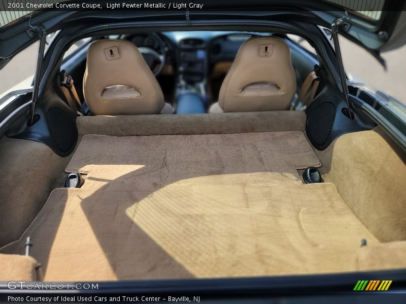 Light Pewter Metallic / Light Gray 2001 Chevrolet Corvette Coupe
