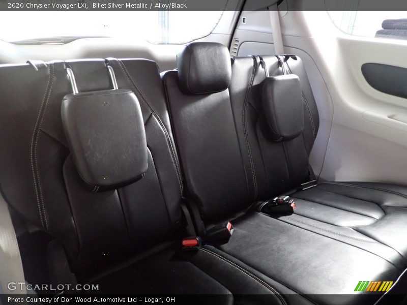 Billet Silver Metallic / Alloy/Black 2020 Chrysler Voyager LXi