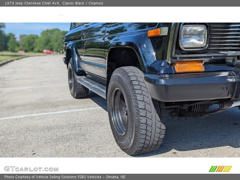 Classic Black / Chamois 1979 Jeep Cherokee Chief 4x4