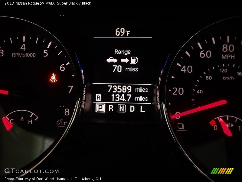 Super Black / Black 2013 Nissan Rogue SV AWD