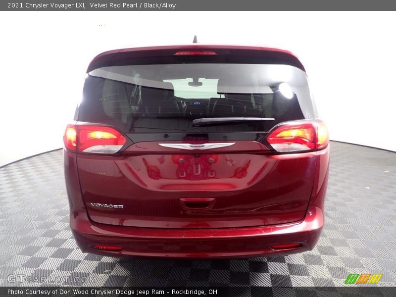 Velvet Red Pearl / Black/Alloy 2021 Chrysler Voyager LXI
