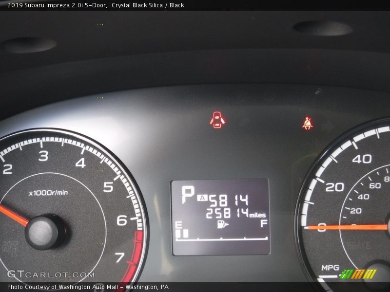 Crystal Black Silica / Black 2019 Subaru Impreza 2.0i 5-Door
