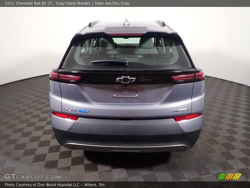 Gray Ghost Metallic / Dark Ash/Sky Gray 2022 Chevrolet Bolt EV LT