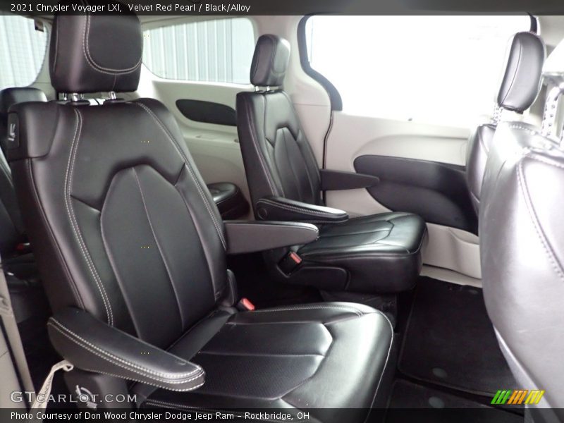 Rear Seat of 2021 Voyager LXI