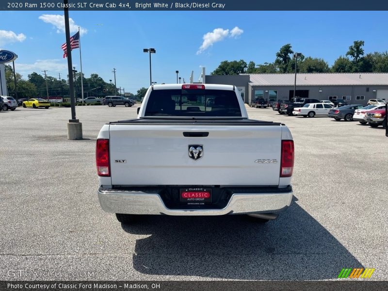 Bright White / Black/Diesel Gray 2020 Ram 1500 Classic SLT Crew Cab 4x4