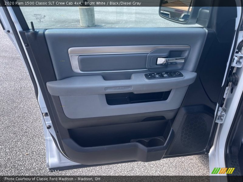 Bright White / Black/Diesel Gray 2020 Ram 1500 Classic SLT Crew Cab 4x4