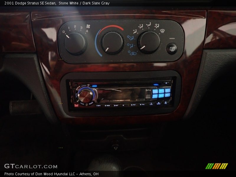 Stone White / Dark Slate Gray 2001 Dodge Stratus SE Sedan