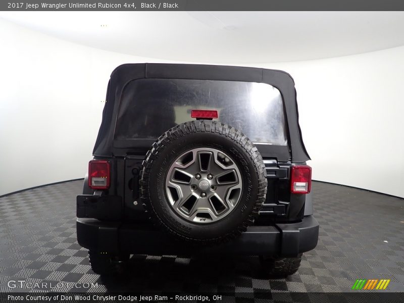 Black / Black 2017 Jeep Wrangler Unlimited Rubicon 4x4