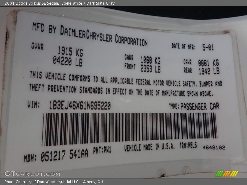 Stone White / Dark Slate Gray 2001 Dodge Stratus SE Sedan