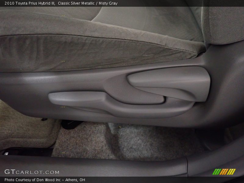 Classic Silver Metallic / Misty Gray 2010 Toyota Prius Hybrid III