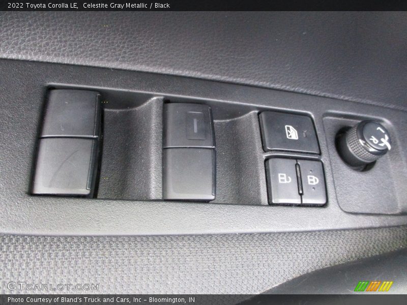 Celestite Gray Metallic / Black 2022 Toyota Corolla LE