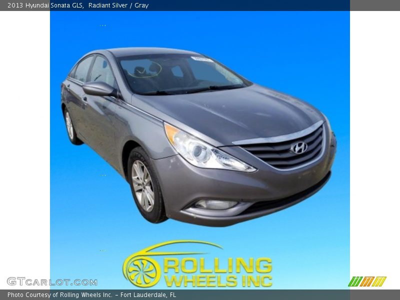 Radiant Silver / Gray 2013 Hyundai Sonata GLS