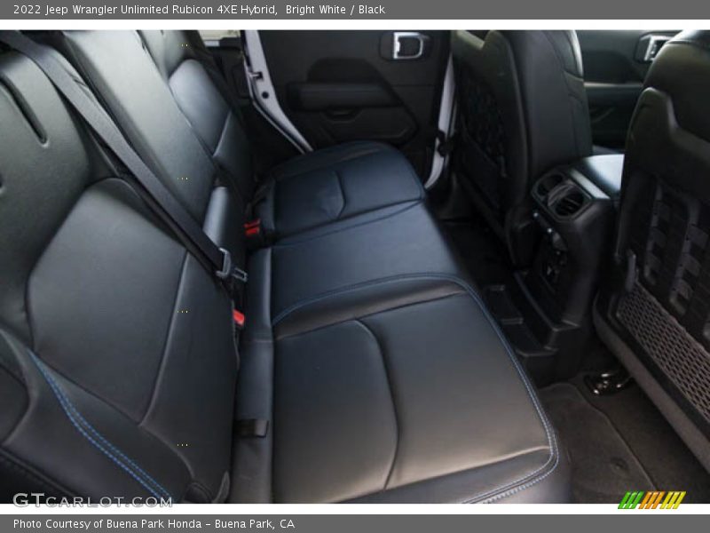 Bright White / Black 2022 Jeep Wrangler Unlimited Rubicon 4XE Hybrid