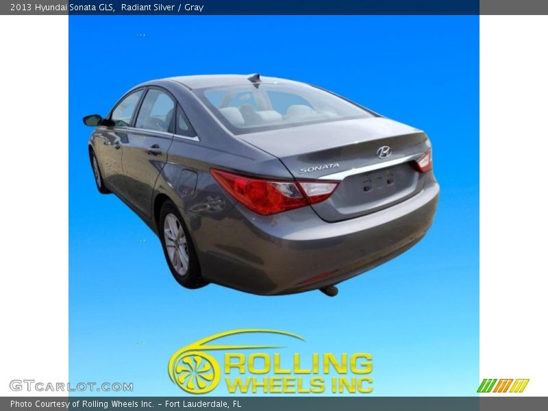 Radiant Silver / Gray 2013 Hyundai Sonata GLS